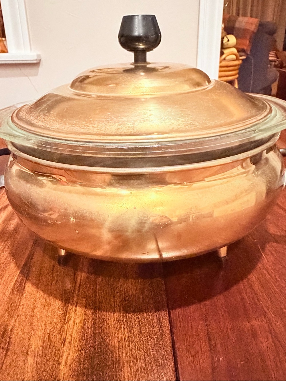 Vintage Brass Casserole Dish Footed Holder with clear 1 1/2 Qt Pyrex